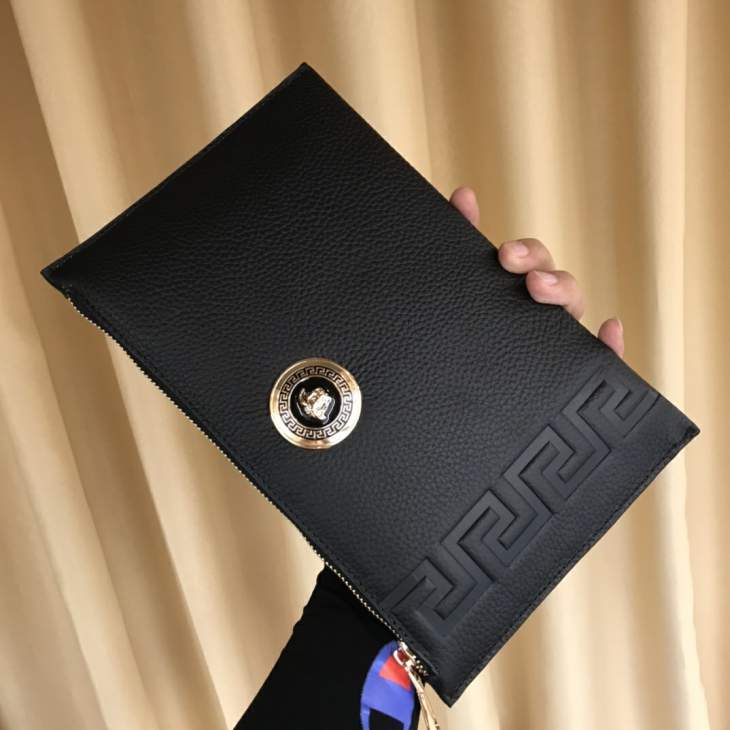 Picture of Versace Wallets _SKUfw134077646fw